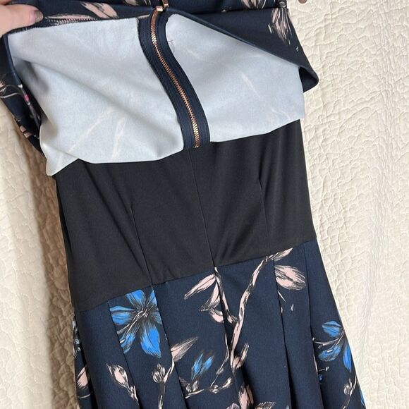 NWT Ivanka Trump Pop over Women’s floral dress - Picture 6 of 8